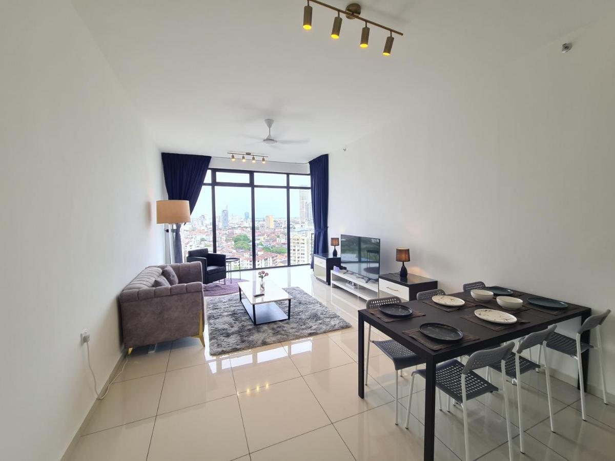 Beacon Executive Premium Apartment George Town